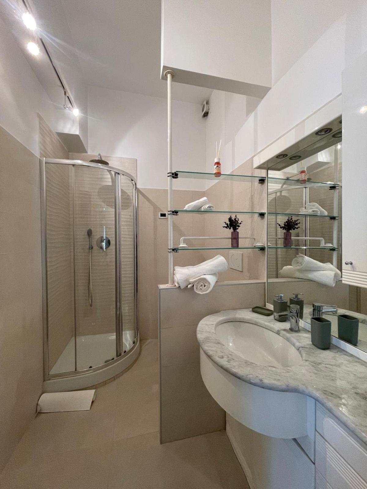 San Giovanni Apartment *